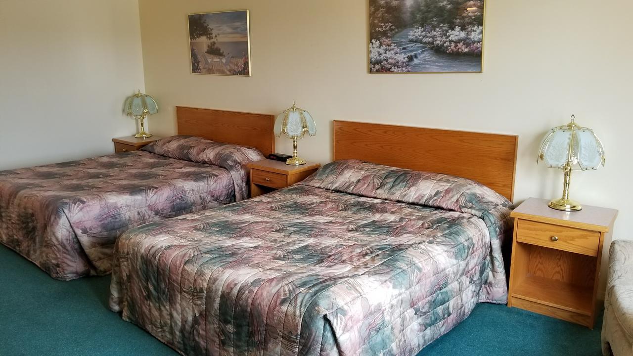 Western Budget Motel Cold Lake Extérieur photo