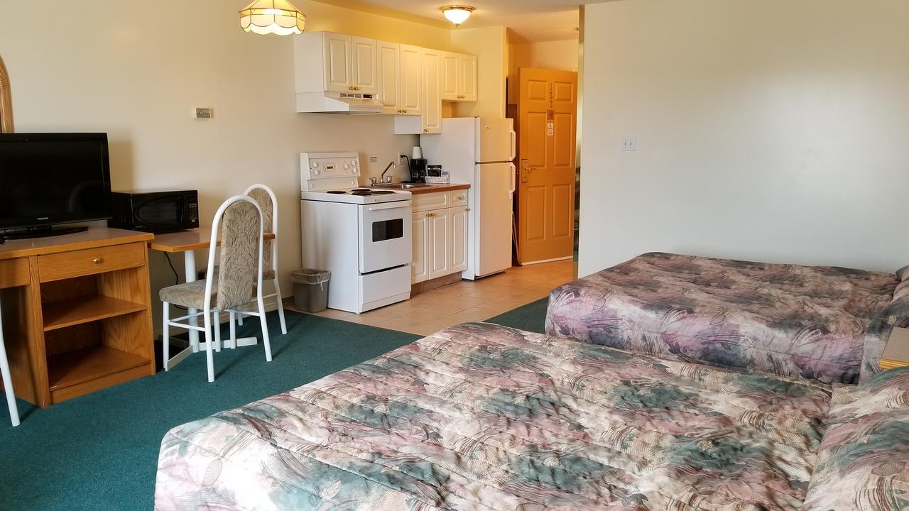 Western Budget Motel Cold Lake Extérieur photo